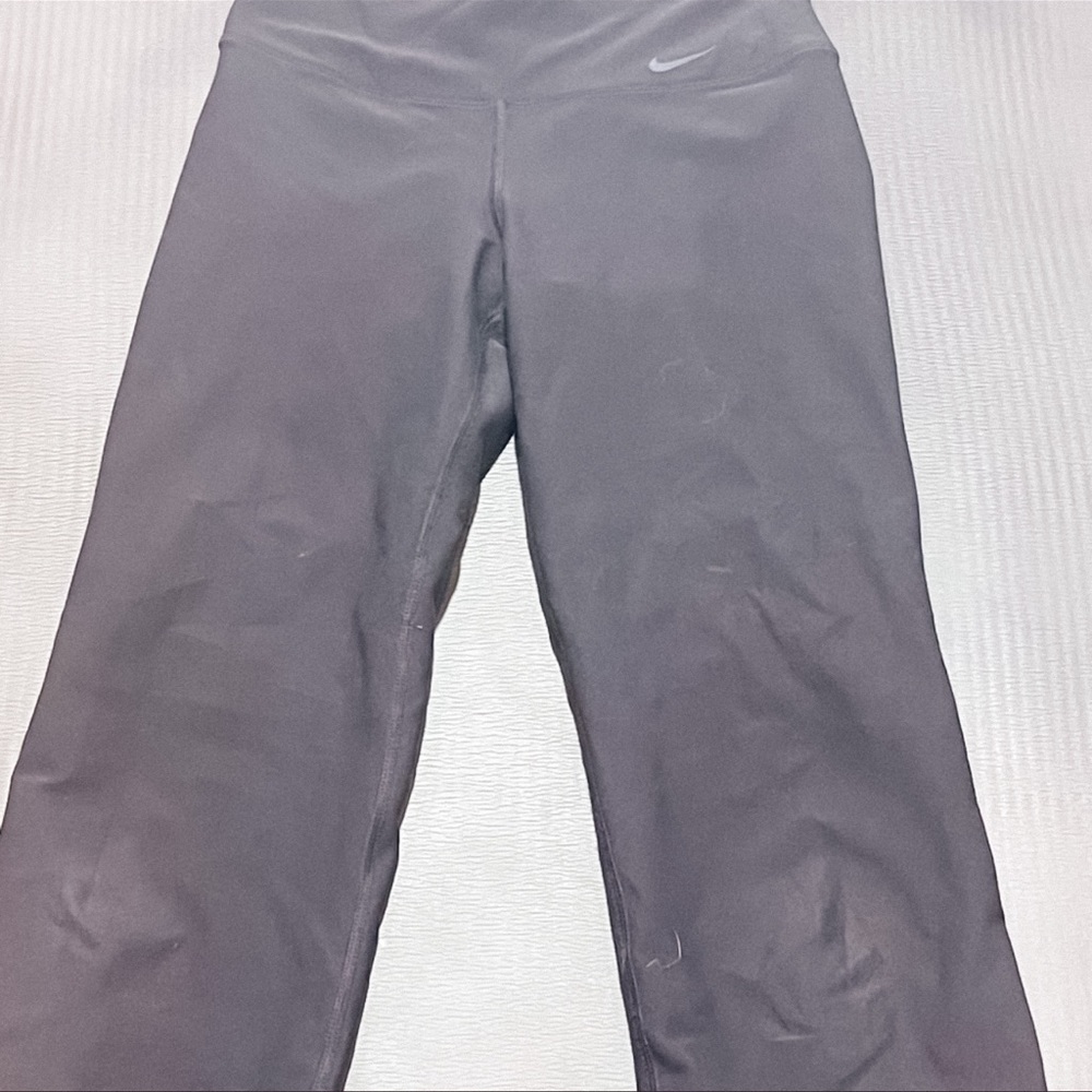 Black size XS Nike leggings